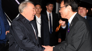 Елбасы Назарбаев Жапон үкіметінің шақыруымен Токиоға барды
